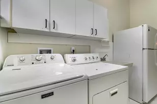 639 NW Venetto Ct, Port Saint Lucie, FL 34986 - Photo 34