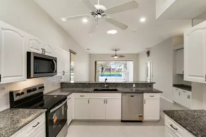 639 NW Venetto Court, Port Saint Lucie, FL 34986 - Photo 12
