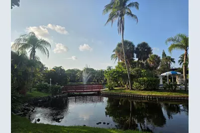 777 SE 2nd Avenue #207, Deerfield Beach, FL 33441 - Photo 18