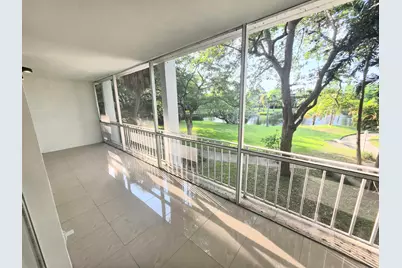 777 SE 2nd Avenue #207, Deerfield Beach, FL 33441 - Photo 8