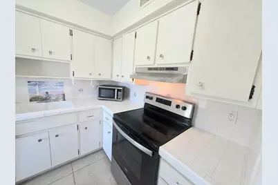 777 SE 2nd Avenue #207, Deerfield Beach, FL 33441 - Photo 14