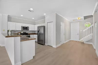 3085 N Evergreen Circle, Boynton Beach, FL 33426 - Photo 8