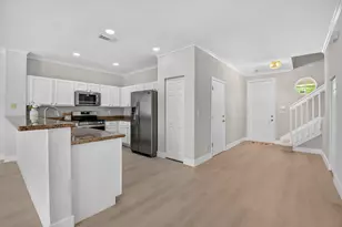 3085 N Evergreen Cir, Boynton Beach, FL 33426 - Photo 8