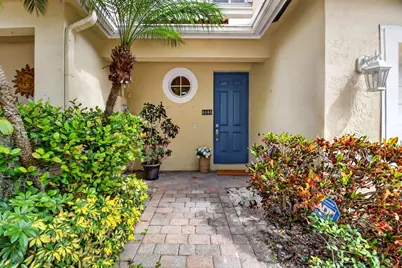 3085 N Evergreen Circle, Boynton Beach, FL 33426 - Photo 2