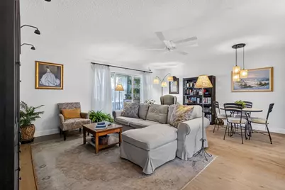 709 Lori Drive #211, Palm Springs, FL 33461 - Photo 6