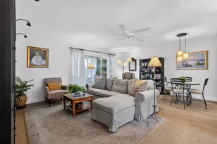 709 Lori Dr, Palm Springs, FL 33461 - Photo 6
