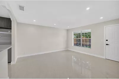 3943 Roan Court W, Palm Beach Gardens, FL 33403 - Photo 4