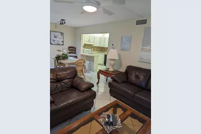 407 Pine Glen Lane #B-1, Greenacres, FL 33463 - Photo 4