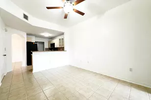 614 SW 106th Ave, Pembroke Pines, FL 33025 - Photo 4