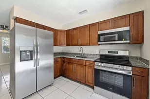 4888 Prince Dr, Lake Worth, FL 33461 - Photo 10