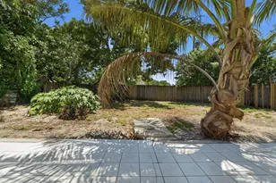4888 Prince Dr, Lake Worth Beach, FL 33461 - Photo 26