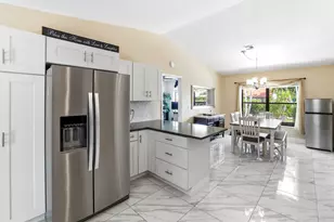 5196 Greenwood Dr, Delray Beach, FL 33484 - Photo 8