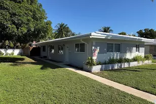 1077 NE 34th St, Oakland Park, FL 33334 - Photo 1
