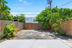 314 S F St, Lake Worth Beach, FL 33460 - Photo 24