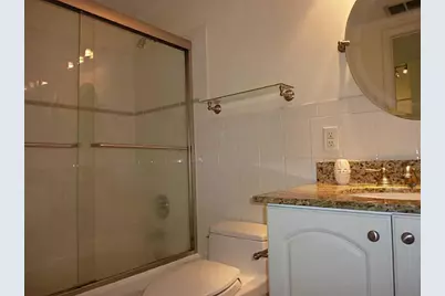 2124 NE 5th Avenue #103, Wilton Manors, FL 33305 - Photo 10