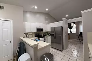 13025 Meadowbreeze Dr, Wellington, FL 33414 - Photo 14