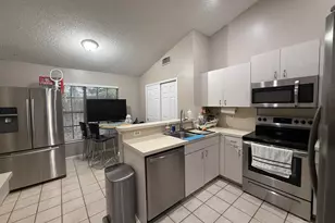 13025 Meadowbreeze Dr, Wellington, FL 33414 - Photo 12