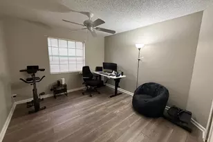 13025 Meadowbreeze Dr, Wellington, FL 33414 - Photo 18