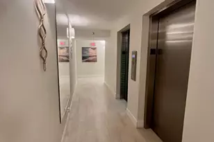 5550 N Ocean Dr, Singer Island, FL 33404 - Photo 42