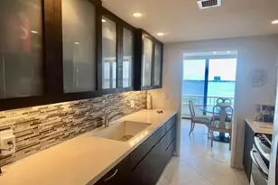 5550 N Ocean Dr, Singer Island, FL 33404 - Photo 20