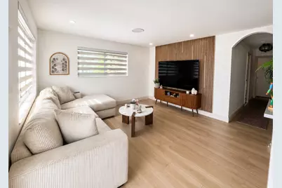 412 S 24th Avenue, Hollywood, FL 33020 - Photo 2