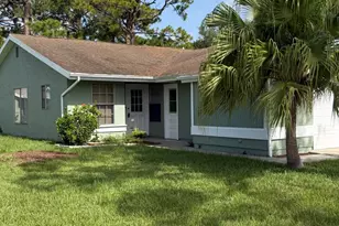 1720 SE Linpark Ct, Port Saint Lucie, FL 34952 - Photo 1
