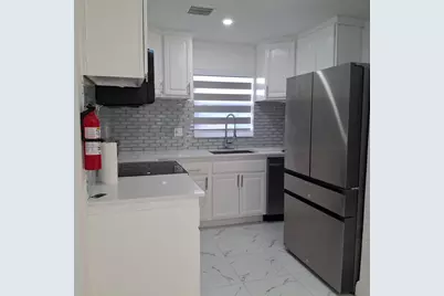 2739 Emory Drive W #J, West Palm Beach, FL 33415 - Photo 12