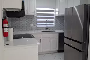 2739 Emory Dr W, West Palm Beach, FL 33415 - Photo 12
