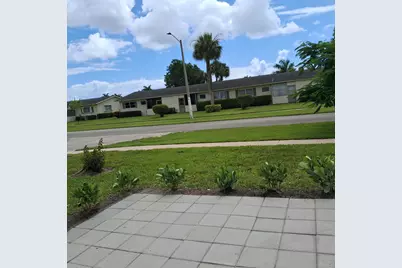 2739 Emory Drive W #J, West Palm Beach, FL 33415 - Photo 20