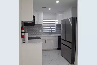 2739 Emory Drive W #J, West Palm Beach, FL 33415 - Photo 14