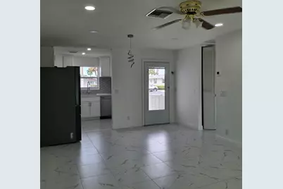 2739 Emory Drive W #J, West Palm Beach, FL 33415 - Photo 4