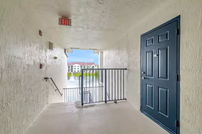 920 Villa Circle, Boynton Beach, FL 33435 - Photo 4