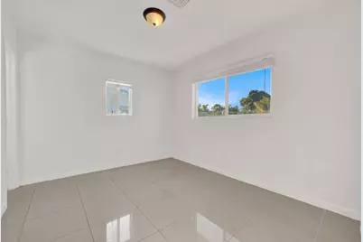 3360 Florida Boulevard, Palm Beach Gardens, FL 33410 - Photo 8