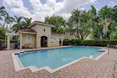 2851 W Prospect Road #305, Tamarac, FL 33309 - Photo 30