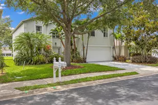 2566 12th Square SW, Vero Beach, FL 32968 - Photo 1