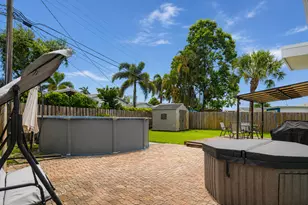 2395 Edgewater Dr, West Palm Beach, FL 33406 - Photo 26