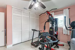 2395 Edgewater Dr, West Palm Beach, FL 33406 - Photo 22