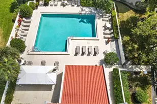 2550 Presidential Way, West Palm Beach, FL 33401 - Photo 24