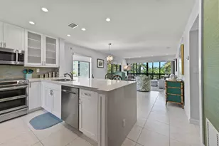 2550 Presidential Way, West Palm Beach, FL 33401 - Photo 1
