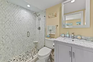 2550 Presidential Way, West Palm Beach, FL 33401 - Photo 10