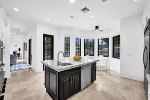 2340 NE 47th St, Lighthouse Point, FL 33064 - Photo 32