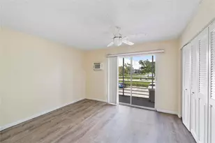358 Dorset I, Boca Raton, FL 33434 - Photo 8