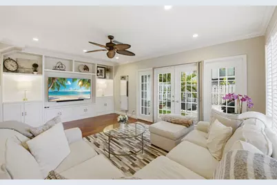 917 NE 3rd Street #9, Fort Lauderdale, FL 33301 - Photo 1