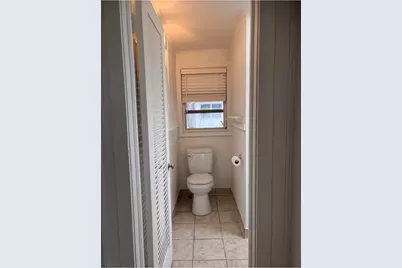 2472 NE Pine Avenue, Jensen Beach, FL 34957 - Photo 8