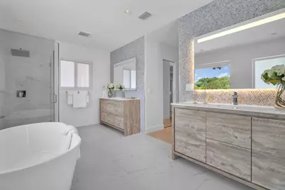 3161 N 36th Street, Hollywood, FL 33021 - Photo 24