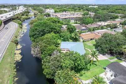 13988 Lake Lure Court, Miami Lakes, FL 33014 - Photo 38