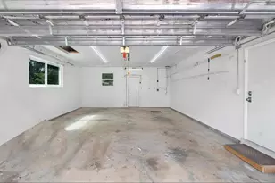 13988 Lake Lure Ct, Miami Lakes, FL 33014 - Photo 10