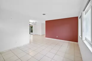 13988 Lake Lure Ct, Miami Lakes, FL 33014 - Photo 6