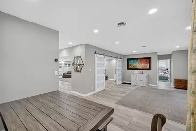1570 NE 30th Place, Oakland Park, FL 33334 - Photo 10