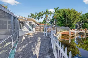 1570 NE 30th Pl, Oakland Park, FL 33334 - Photo 52